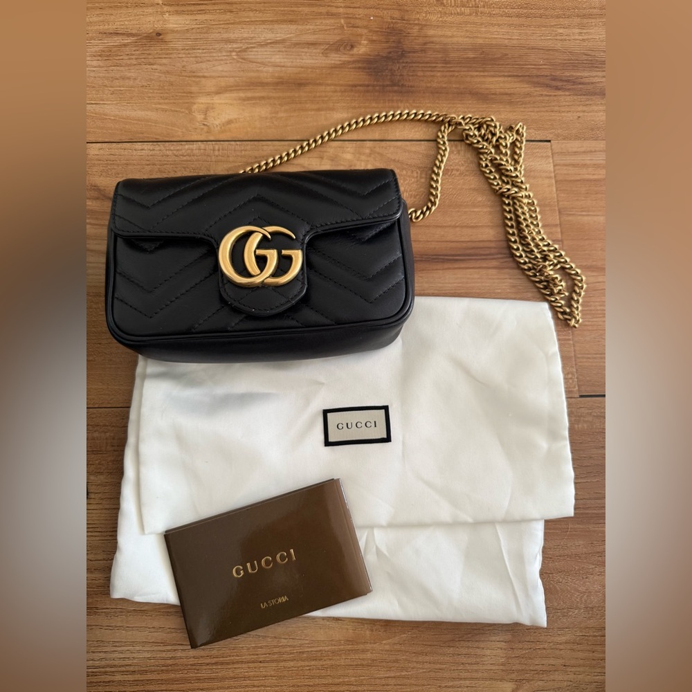 Gucci GG Marmont Mini Quilted Black Leather Shoulder Bag - Picture 15 of 16